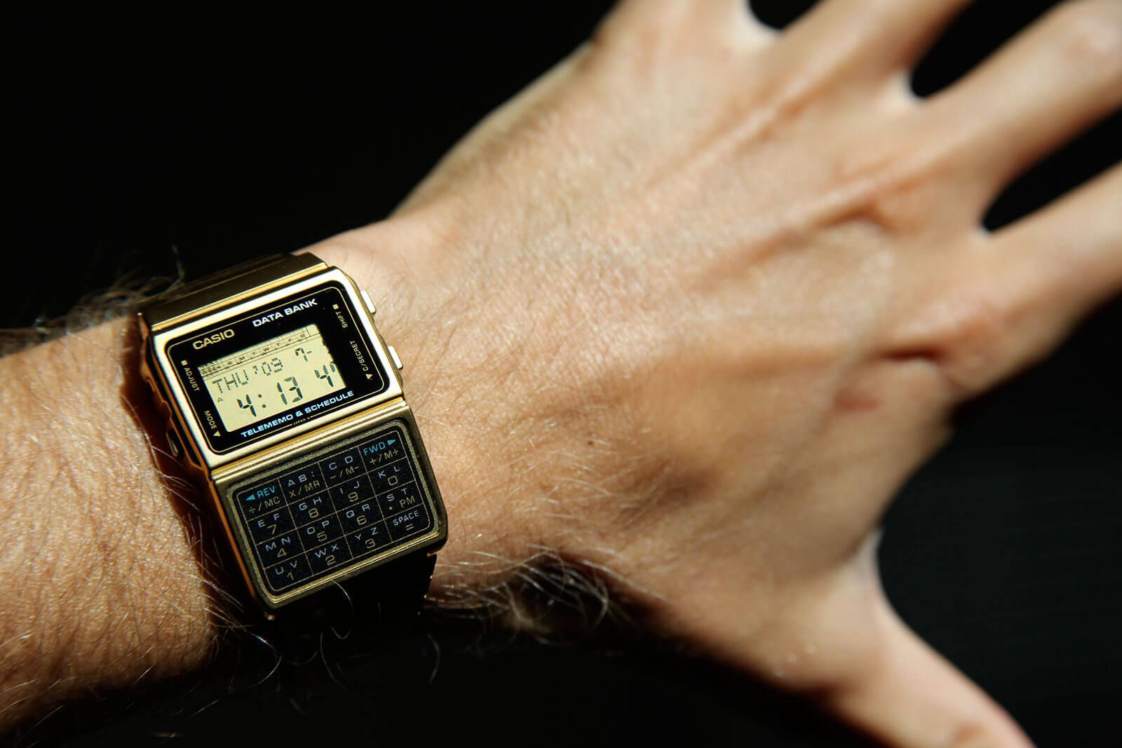 Những điều nên biết về đồng hồ Casio Databank