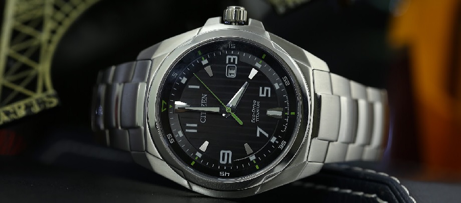 Đồng hồ Citizen Eco–Drive WR 100 – chiếc đồng hồ hoàn hảo