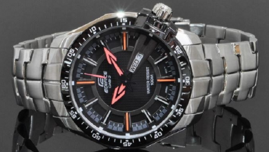 Đồng hồ Casio Edifice wr100m có gì thú vị?