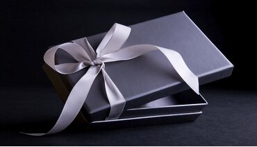 12 món quà tặng sếp nam lên chức được ưa chuộng nhất