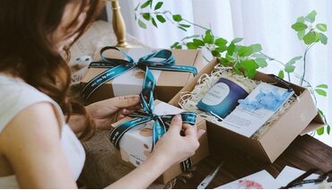 Tặng quà sinh nhật cho bạn trai mới quen: Gợi ý 13 quà tặng ý nghĩa nhất
