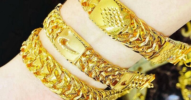TOP 5 Mẫu lắc tay vàng đẹp khiến chị em chao đảo