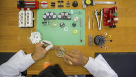 CHÍNH SÁCH BẢO HÀNH ĐỒNG HỒ 5 NĂM CẢ LỖI NGƯỜI DÙNG & BẢO HIỂM ĐỒNG HỒ TRỌN ĐỜI