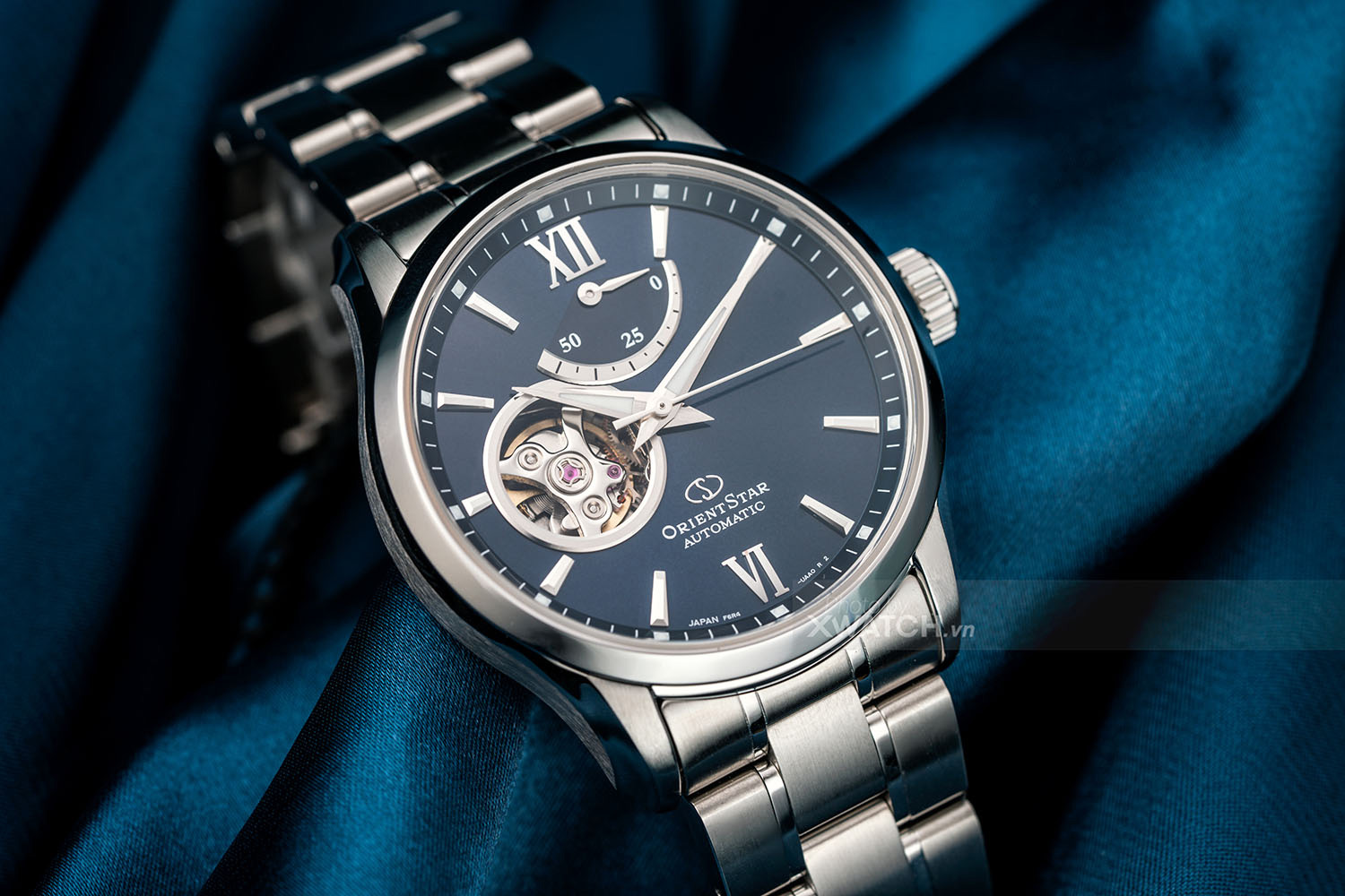 Chất liệu Orient Star RE-AT0001L00B