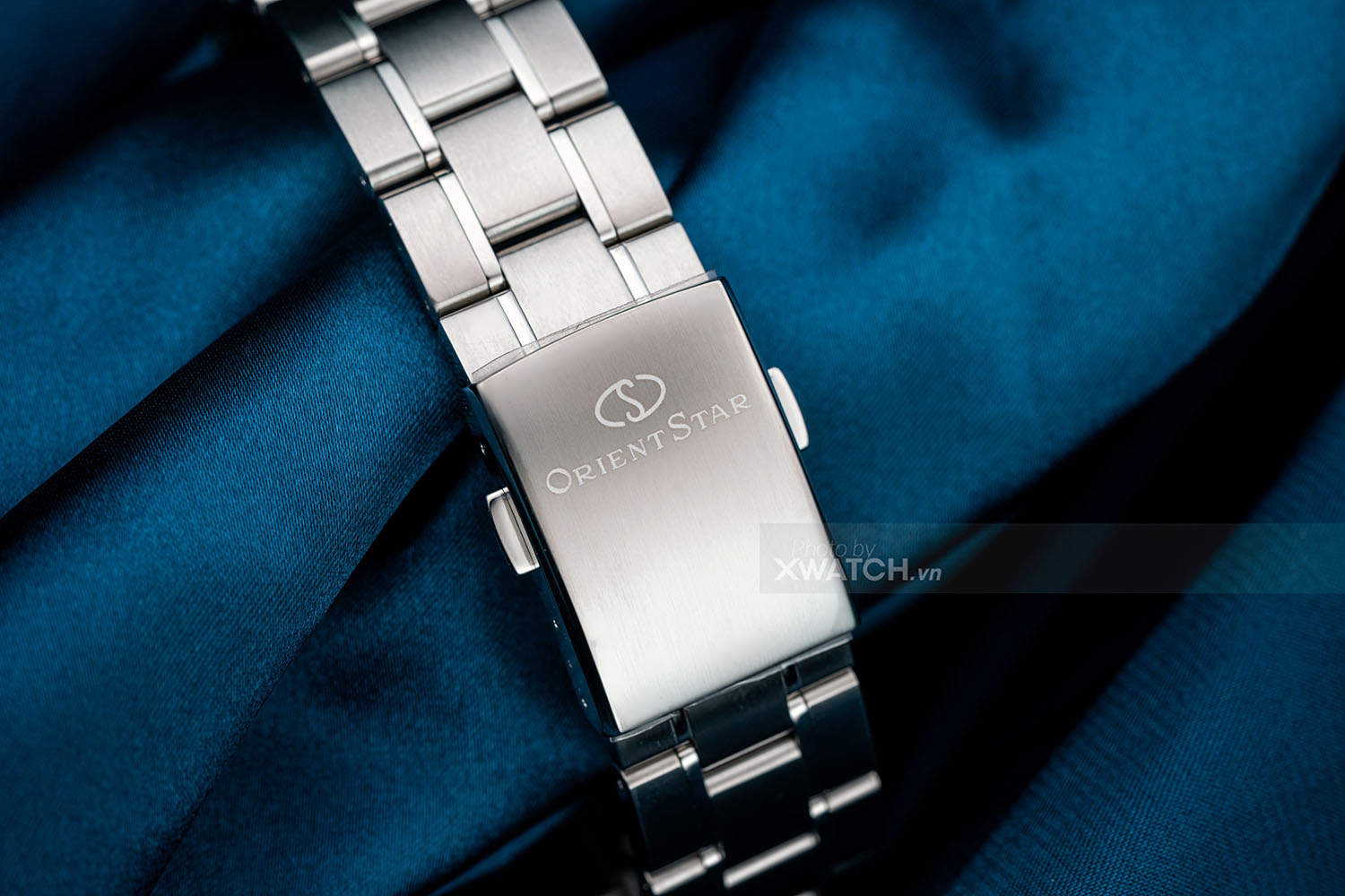 Chất liệu đồng hồ RE-AT0001L00B