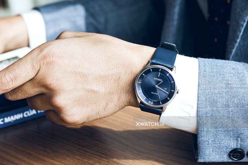 Đồng hồ Citizen Eco Drive nam dây da