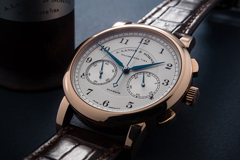 Đồng hồ đeo tay bấm giờ