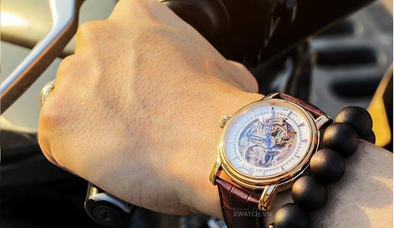 ĐỒNG HỒ MẠ VÀNG 18K