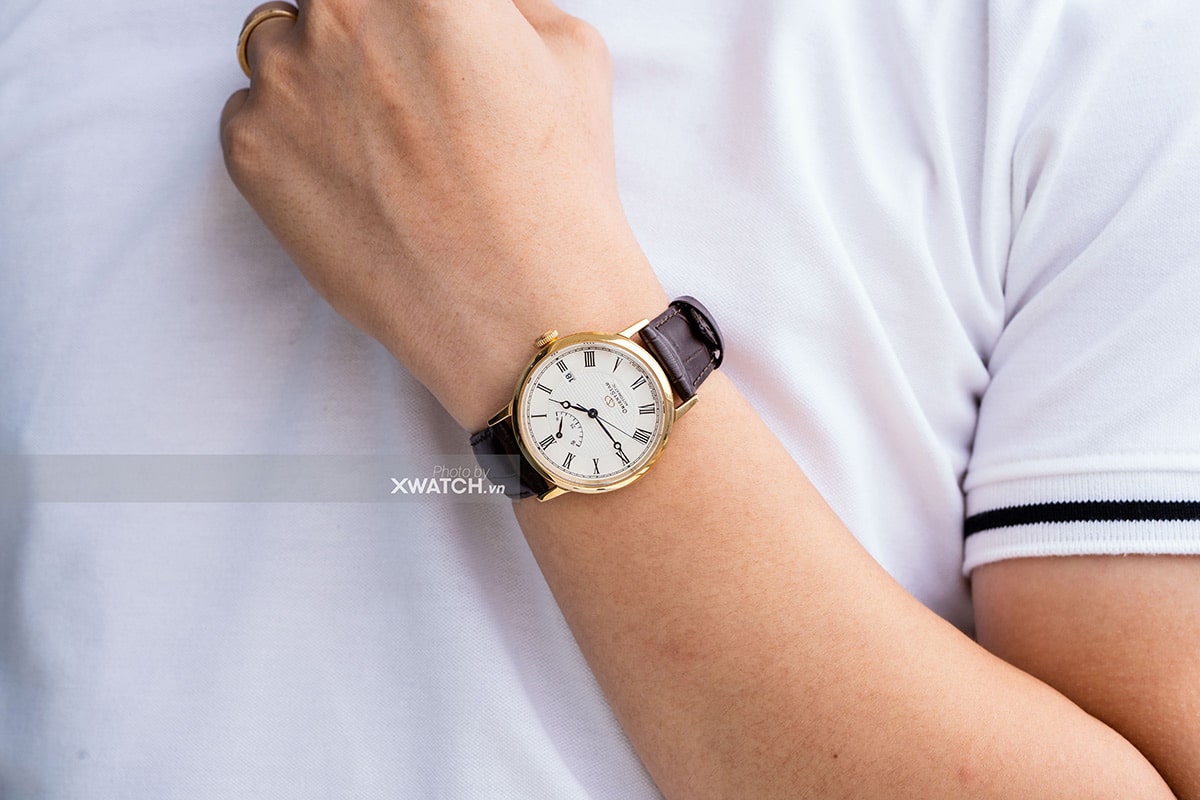 Đồng hồ Orient RE-AU0001S00B