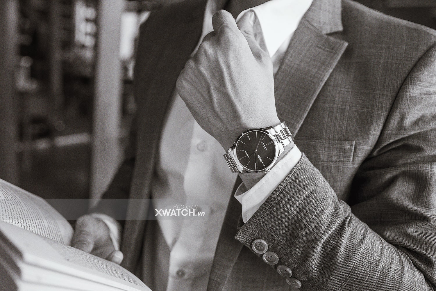 Đồng hồ Citizen NH8350-83E