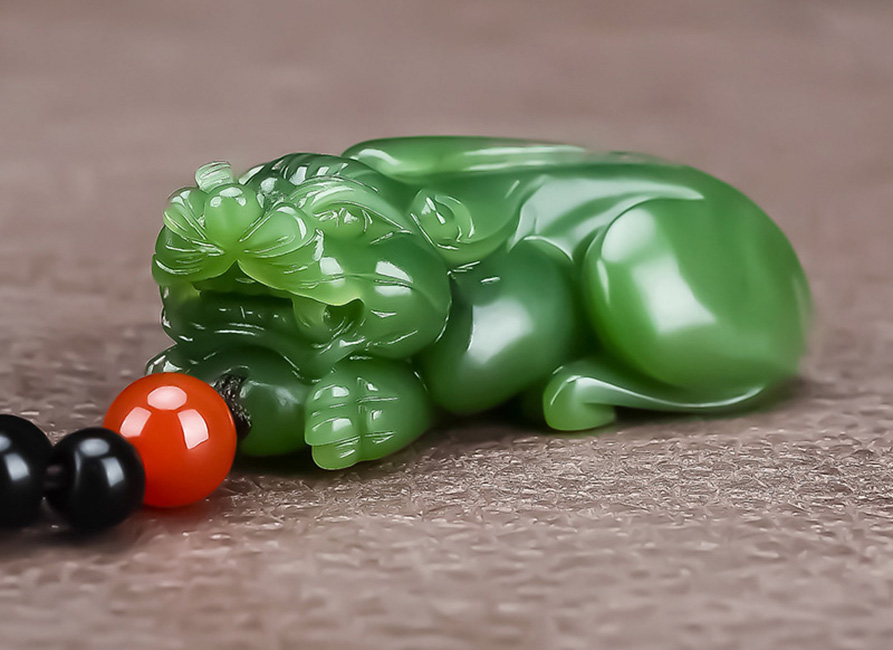 Tỳ hưu là gì Hợp với tuổi nào Cách đeo tỳ hưu hợp mệnh AZ