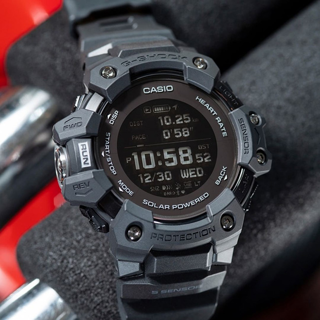 Đồng hồ Casio đo huyết áp G Shock GBD-H1000