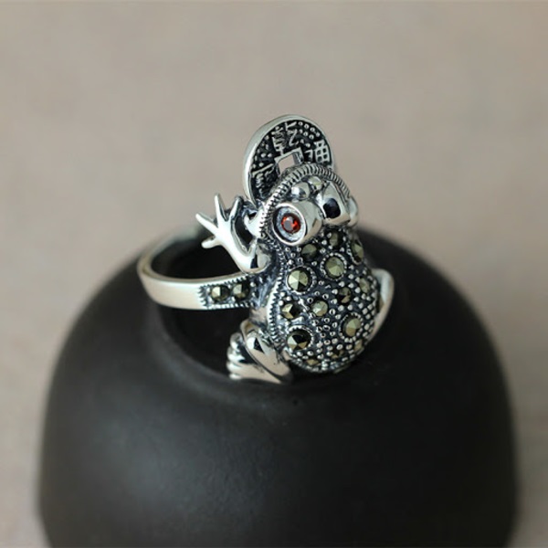 Nhẫn bạc nam hình cóc tài lộc
