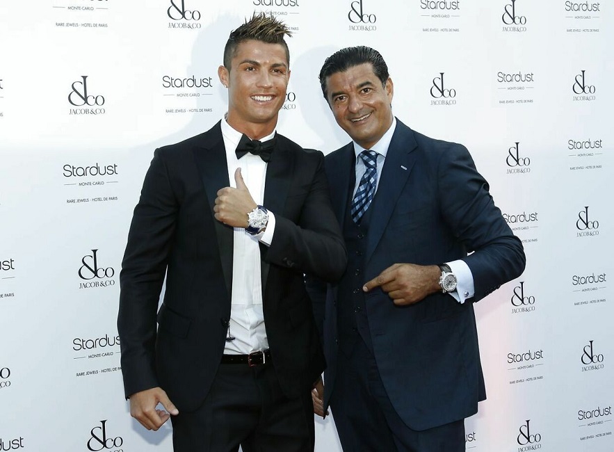 Jacob & Co. Grand Baguette Diamond là chiếc đồng hồ “đồng hành” cùng Ronaldo trong sự kiện của Jacob & Co