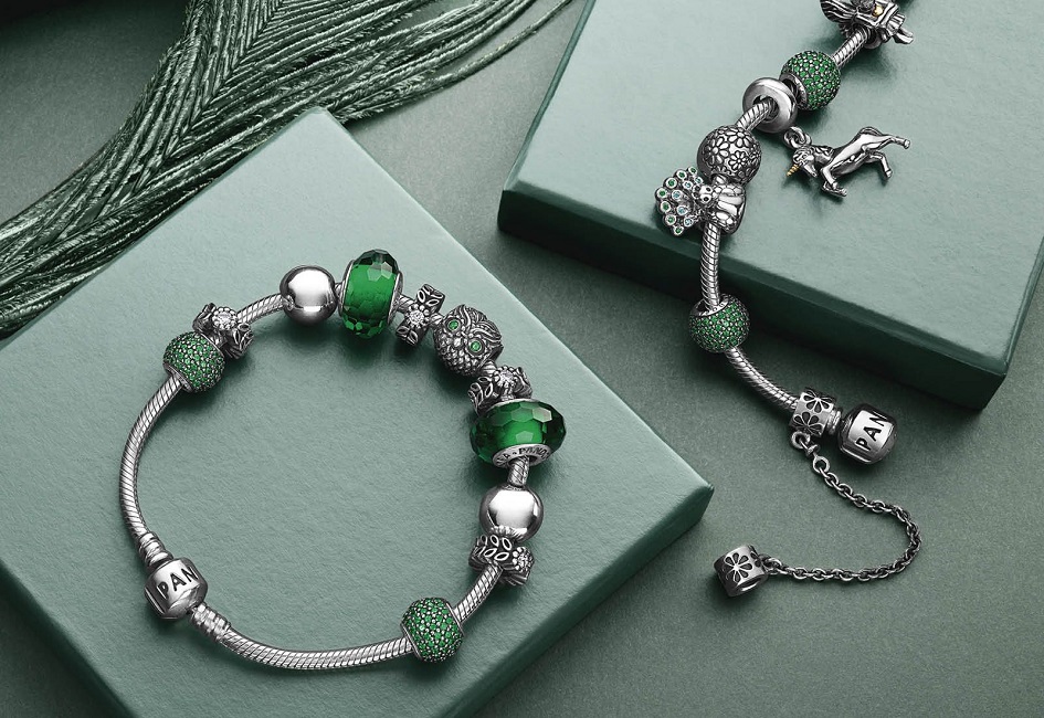 Vòng charm có nguồn gốc từ thời Ai Cập cổ đại