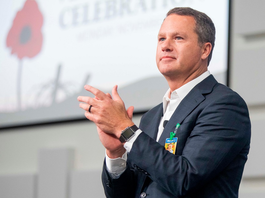 Đồng hồ của CEO Doug McMillon 