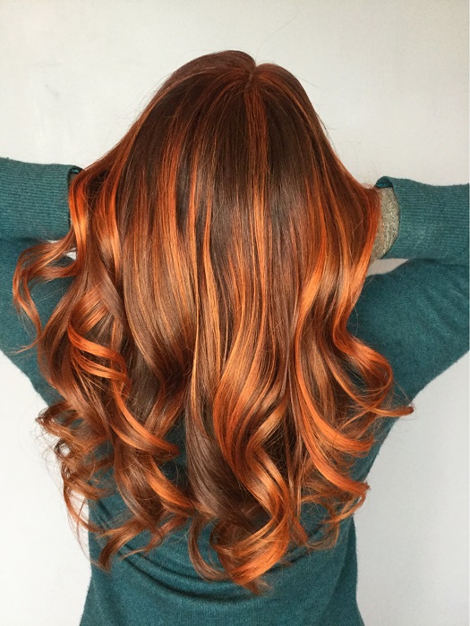 Tóc màu nâu ánh đồng