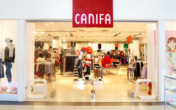 Canifa là thương hiệu thời trang hoạt động chủ yếu trong thị trường nội địa với các sản phẩm sợi và len