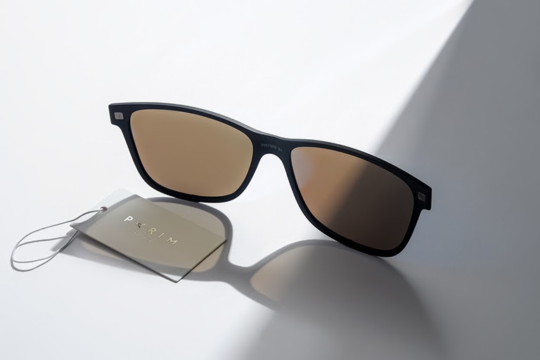 Mắt kính râm cận cho những ai bị cận mà vẫn thích đeo kính râm