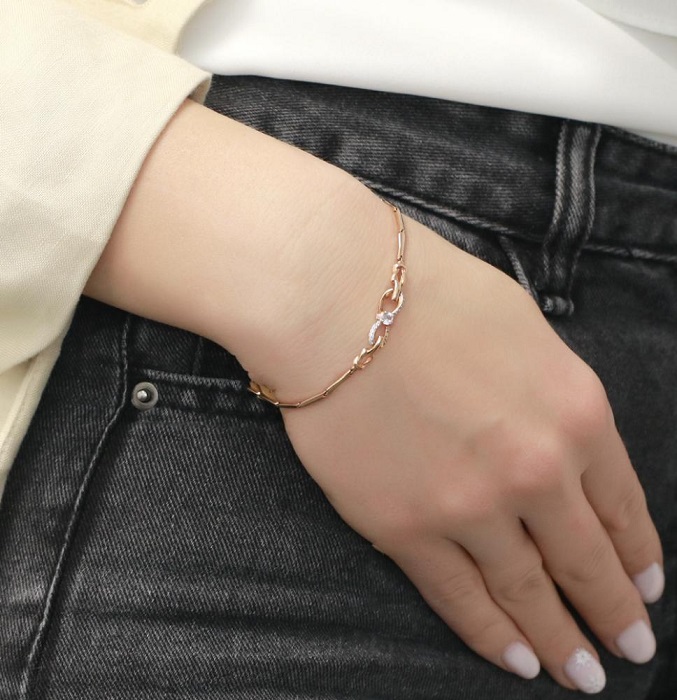 Lắc tay vàng tây hình chiếc nơ