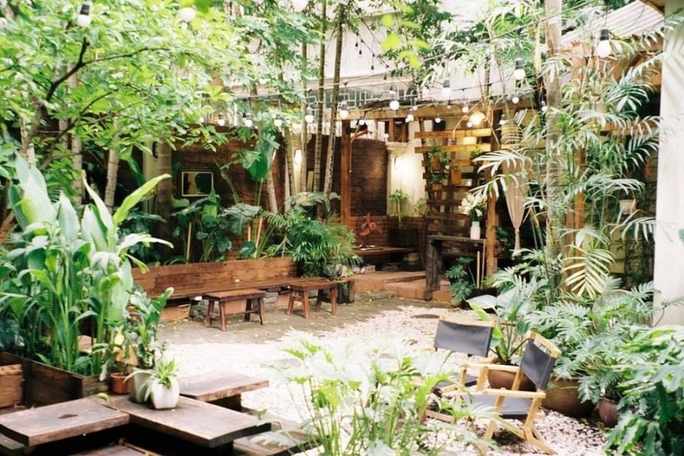 Cà phê sân vườn Inside Cafe 