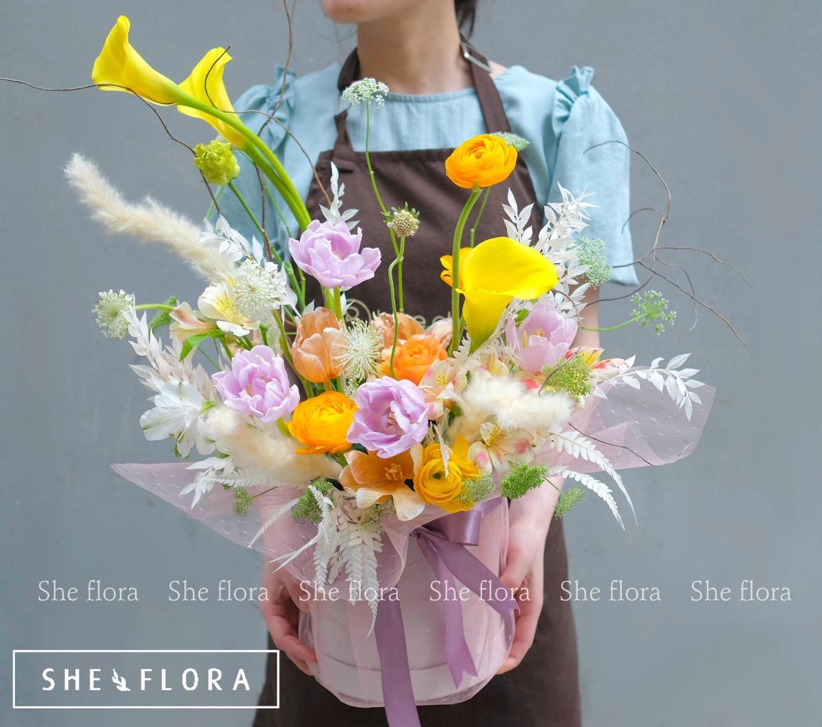 Shop hoa tươi She Floral đã ghi dấu với nhiều người yêu hoa tươi bởi sự chuyên nghiệp