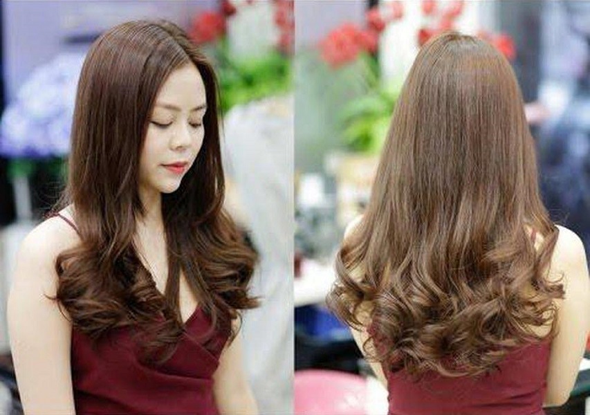 Tóc xoăn nhẹ phần đuôi