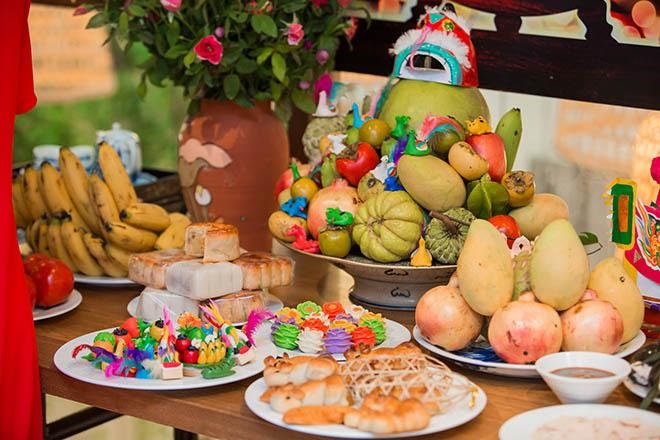 Tết trung thu còn có nhiều tên gọi khác là: tết trông trăng, tết thiếu nhi, tết đoàn viên...