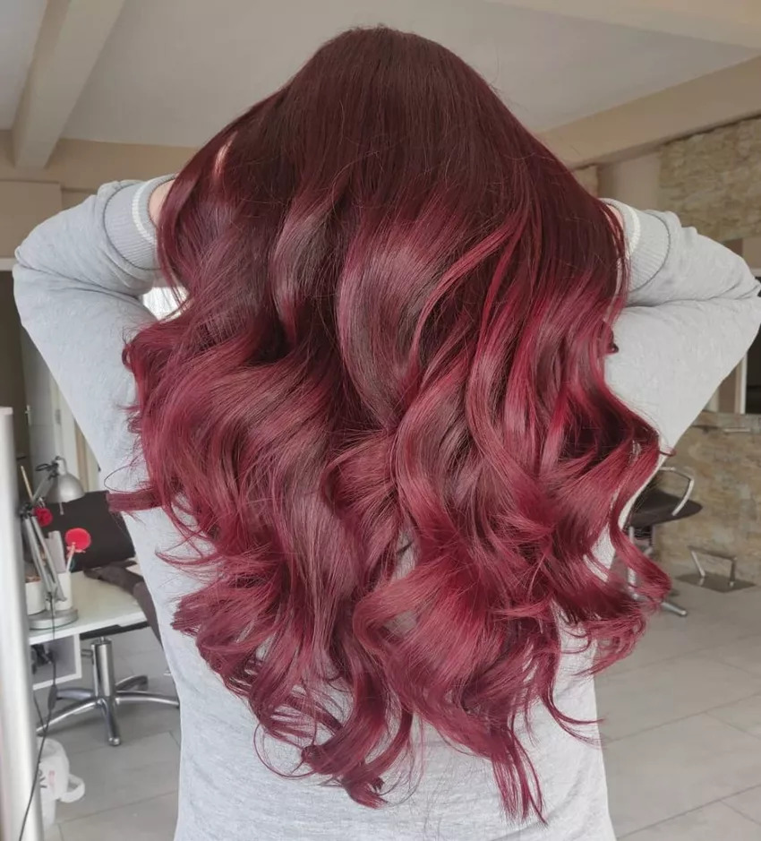 Nâu đỏ cherry có cần tẩy tóc không? 9 kiểu tóc nâu đỏ cherry đẹp nhất
