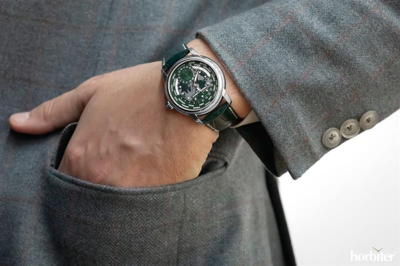 Lưu ý khi chọn mua đồng hồ Frederique Constant