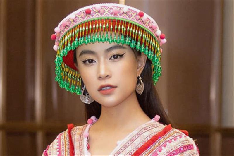 Ca sĩ Hoàng Thùy Linh sở hữu vẻ đẹp sắc sảo