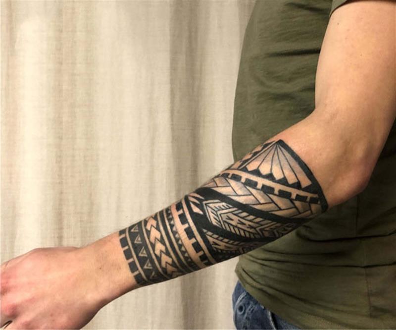 Hình xăm Maori Ý tưởng xăm hình đầy mạnh mẽ và cuốn hút #27 Hình xăm Maori Ý tưởng xăm hình đầy mạnh mẽ và cuốn hút