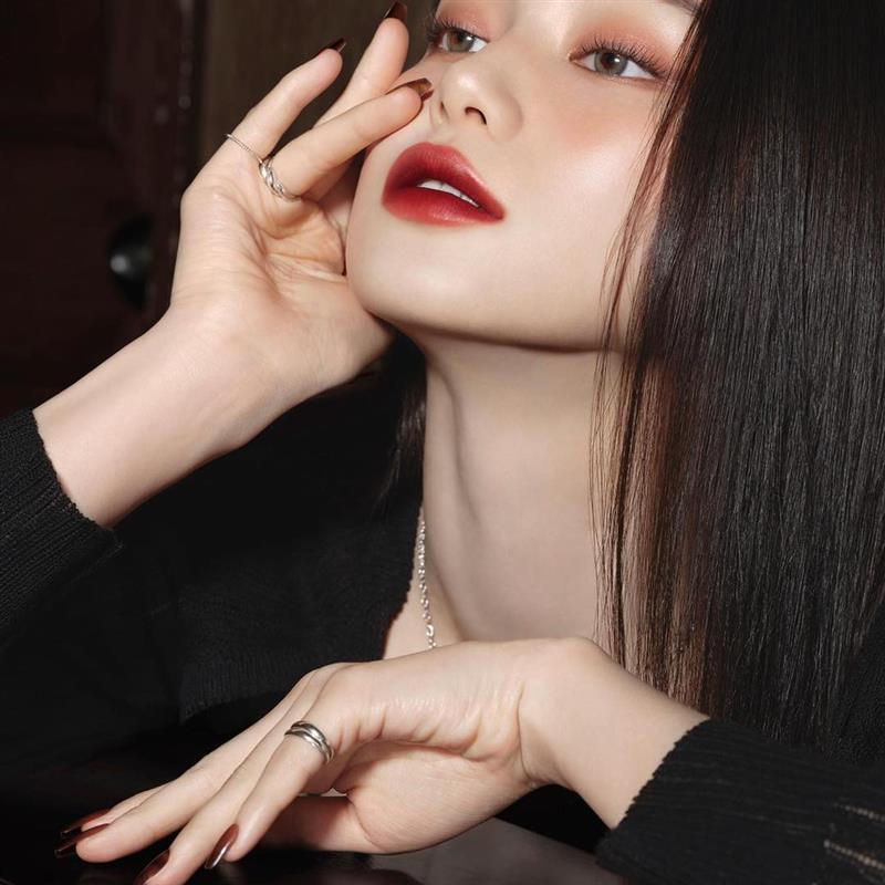 Son Merzy M13 quyến rũ