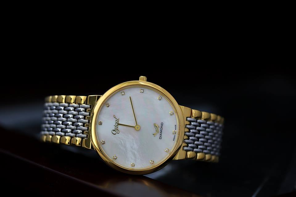 dong ho danh rieng cho bac si