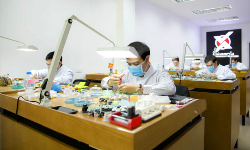 ky thuat vien xwatch luxury