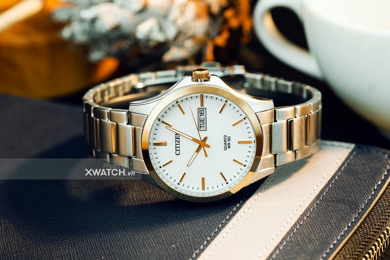 Đồng hồ máy pin (Quartz - Thạch Anh)